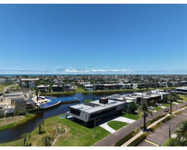 Foto de LOTE A44 - CONDOMÍNIO ENSEADA LAGOS DE XANGRI-LÁ