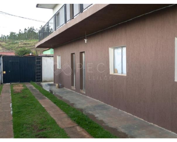 Foto de PRÉDIO RESIDENCIAL N° 161 - CHÁCARAS REUNIDAS IPÊ