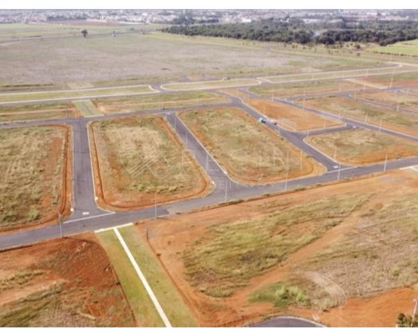 Foto de LOTE N° 19 - QUADRA N° 21 - VISTA DO LAGO