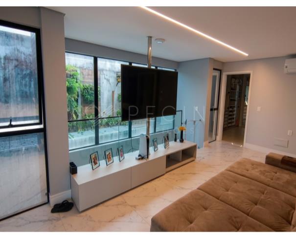 Foto de CASA D52 - CONDOMÍNIO MORADA DA GARÇA 