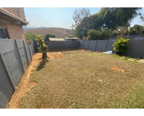 Foto de CASA RESIDENCIAL N° 80 - CARDOSO DE MELO
