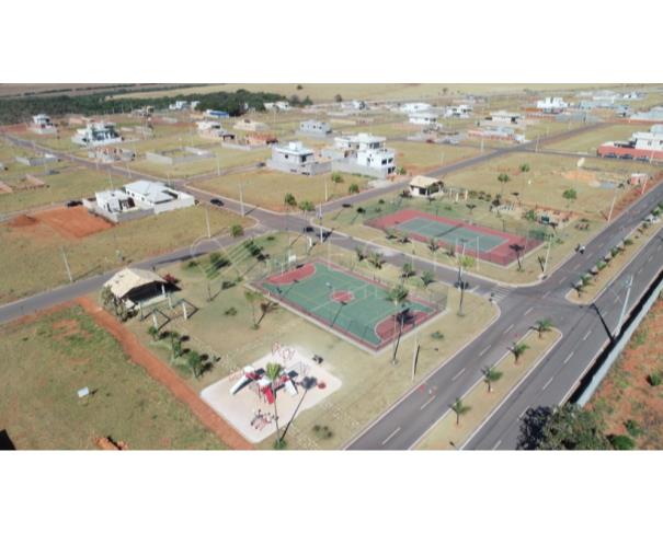 Foto de SOBRADO - SITUADO À RUA 13 - RESIDENCIAL VILLA SUÍÇA
