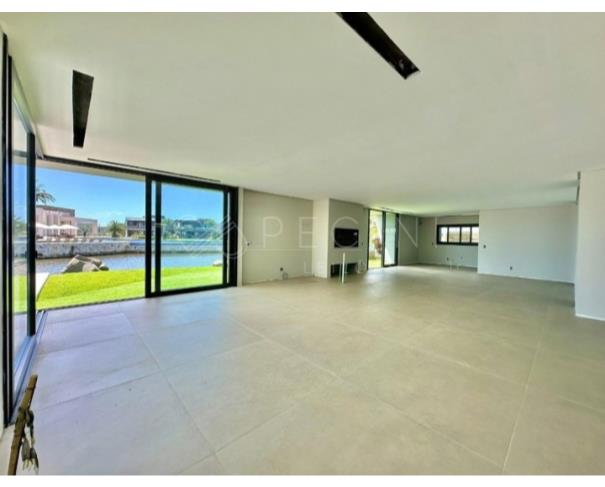 Foto de LOTE A44 - CONDOMÍNIO ENSEADA LAGOS DE XANGRI-LÁ