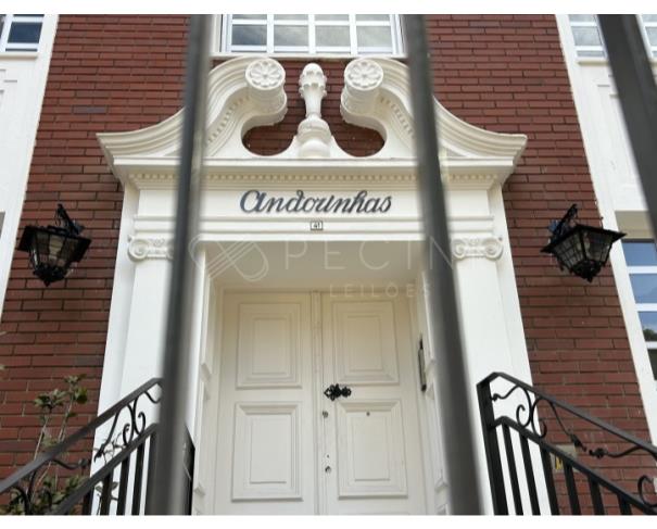 Foto de 7 PAVIMENTOS - EDIFÍCIO ANDORINHAS