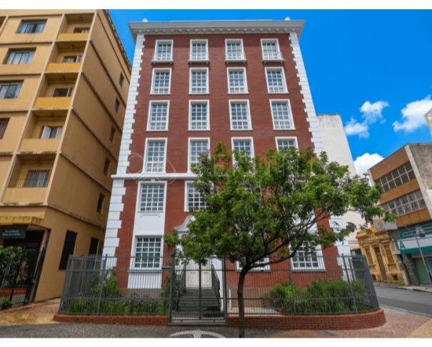 Foto de 7 PAVIMENTOS - EDIFÍCIO ANDORINHAS