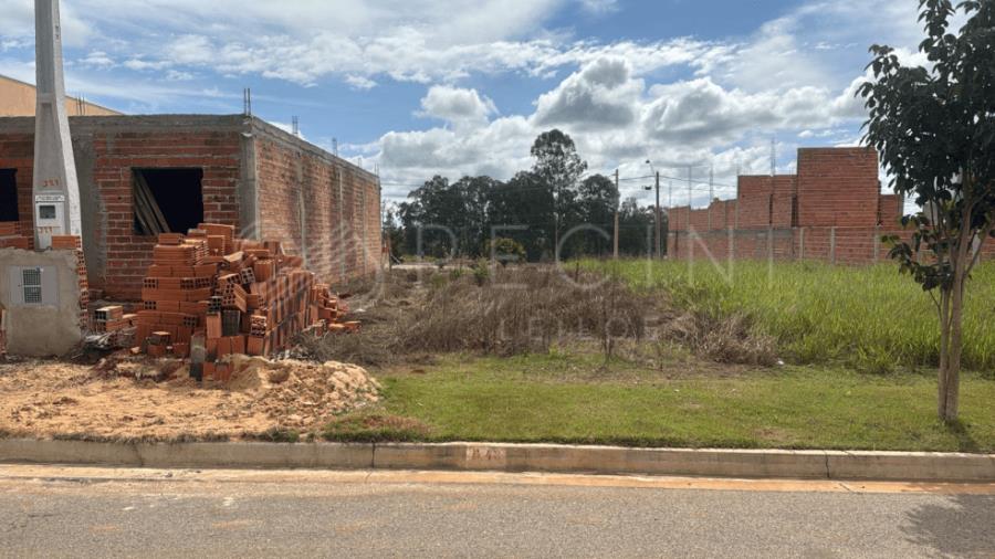 LOTE N° 43 - QUADRA D - PORTAL DA CIDADE Itapetininga/SP, localizado em Itapetininga - SP, bairro Vila Asem