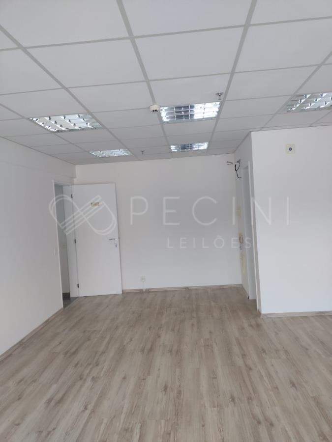 CONJUNTO COMERCIAL Nº 701 - COND. GALLERY OFFICES SAÚDE VILA MARIANA São Paulo/SP, localizado em São Paulo - SP