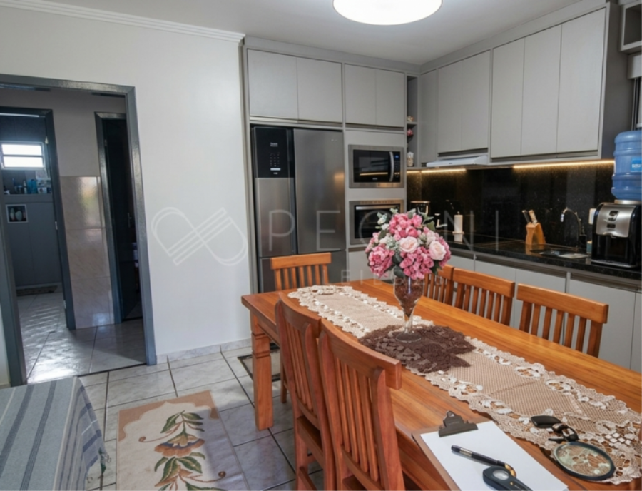 LOTE N° 06 - QUADRA N° 02 - LOT. MAE LUZIA Criciúma/SC, localizado em Criciúma - SC, bairro Mãe Luzia