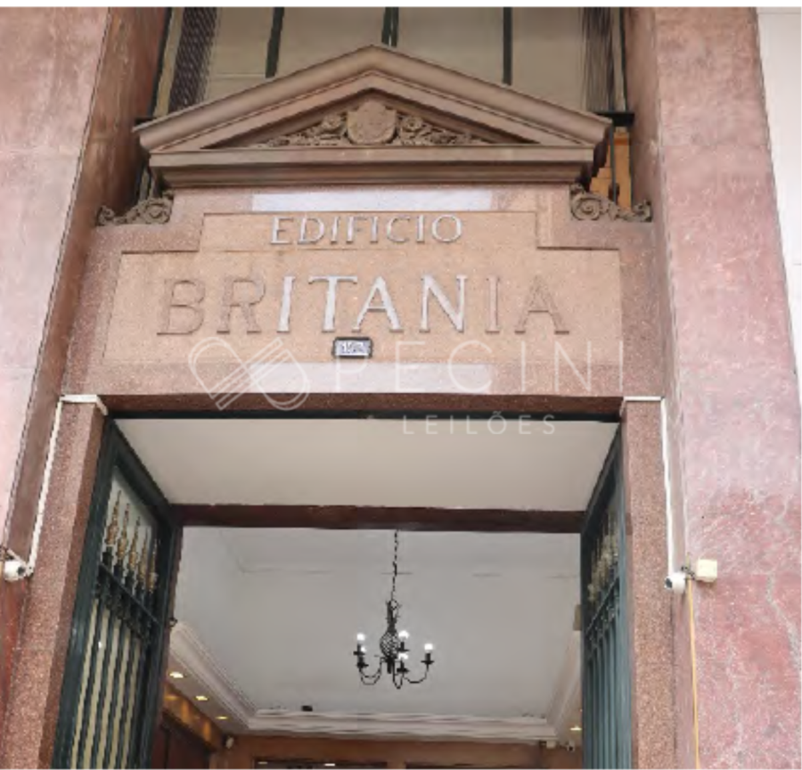 UNIDADE AUTÔNOMA NO 13º PAV. EDIFÍCIO BRITÂNIA E BOX DE GARAGEM São Paulo/SP, localizado em São Paulo - SP
