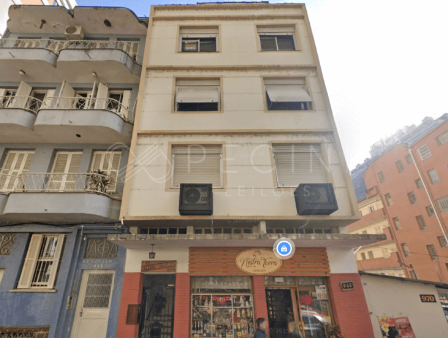 APTO. Nº 203 - 1º ANDAR - EDIFÍCIO MARIA BEATRIZ Porto Alegre/RS, localizado em Porto Alegre - RS