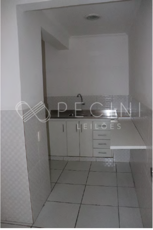 UNIDADE AUTÔNOMA NO 13º PAV. EDIFÍCIO BRITÂNIA E BOX DE GARAGEM São Paulo/SP, localizado em São Paulo - SP