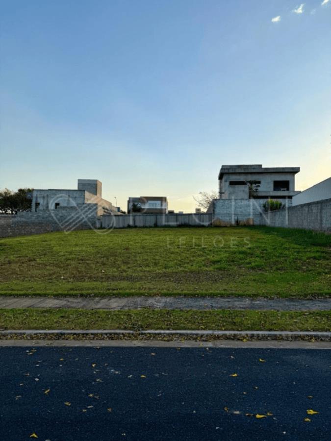 LOTE N° 14 - QUADRA S - ALPHAVILLE RESIDENCIAL 2 E 3 Cidade Ocidental/GO, localizado em Cidade Ocidental - GO