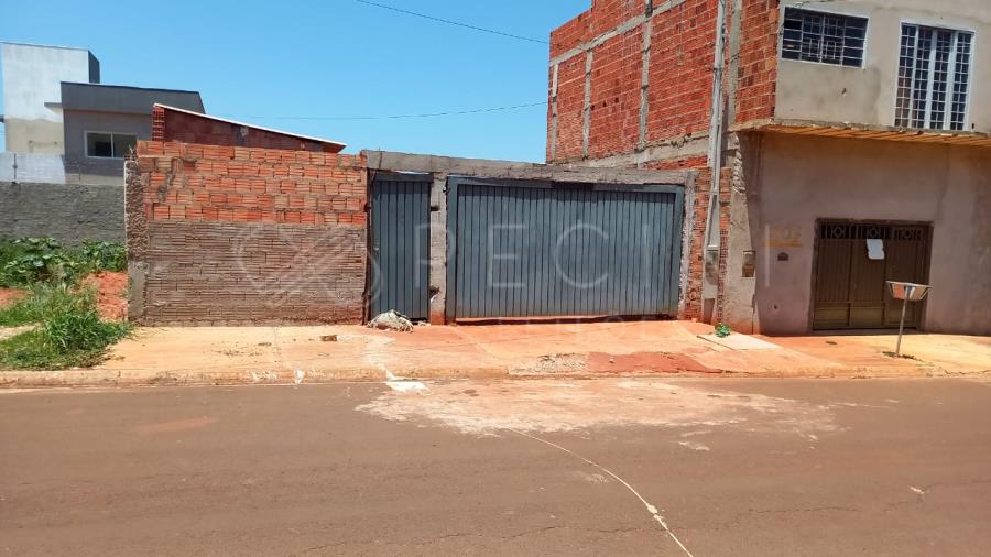 PRÉDIO RES. SOBRE O LOTE Nº 08 - CONJ. HABITACIONAL BAURU I Bauru/SP, localizado em Bauru - SP