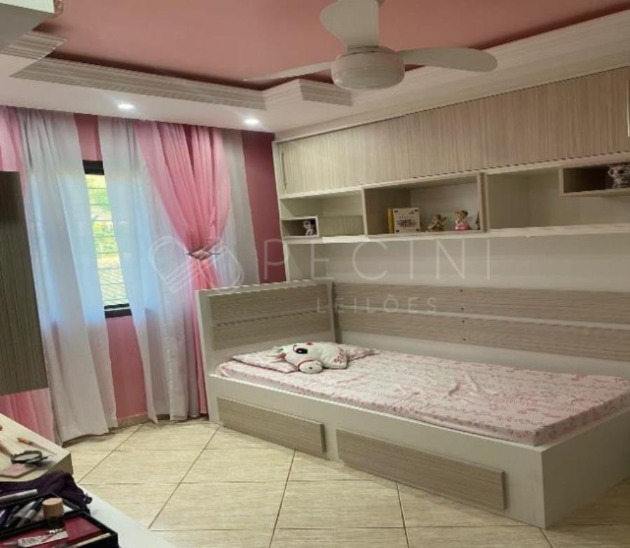 PRÉDIO RESIDENCIAL Nº 1454 - CENTRO Cerro Azul/PR, localizado em Cerro Azul - PR
