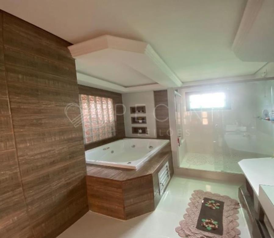 PRÉDIO RESIDENCIAL Nº 1454 - CENTRO Cerro Azul/PR, localizado em Cerro Azul - PR