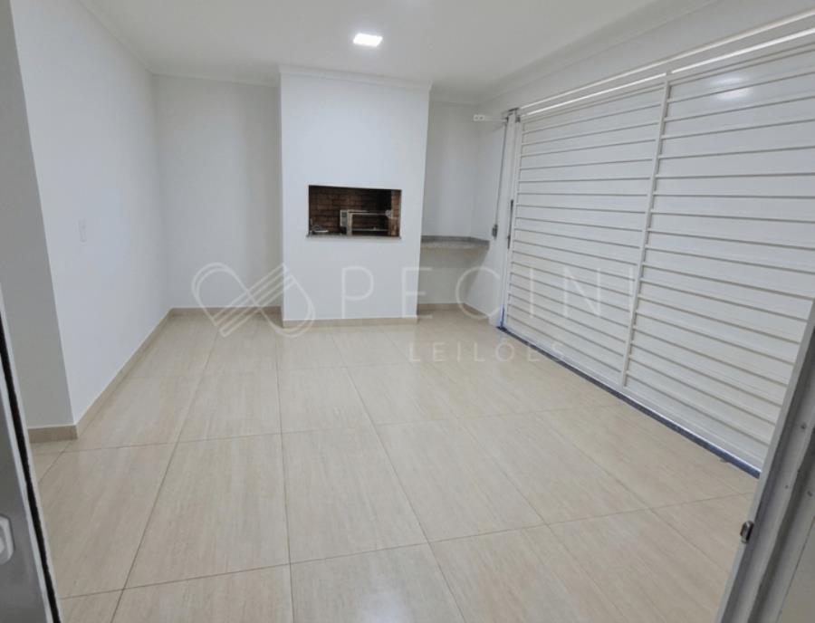 CASA N° 261 - SANTA CATARINA Caxias do Sul/RS, localizado em Caxias Do Sul - RS, bairro Santa Lúcia