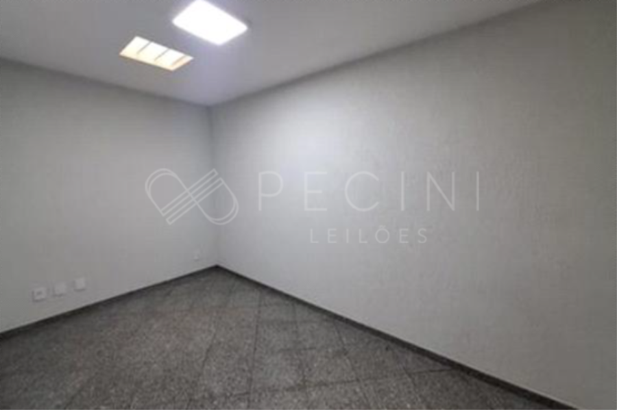 PRÉDIO RESIDENCIAL COM VOCAÇÃO COMERCIAL Campinas/SP, localizado em Campinas - SP, bairro Vila São Bernardo